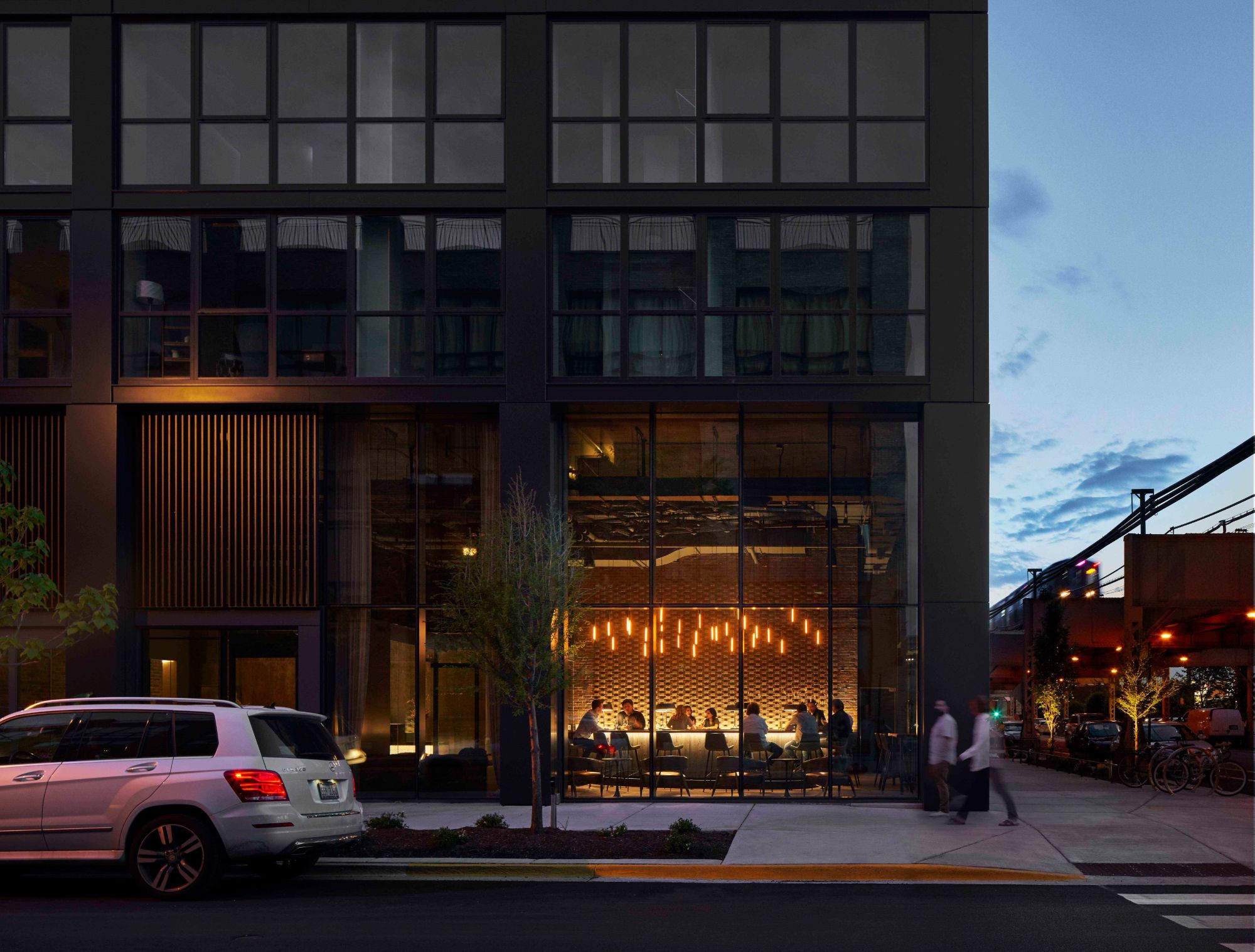 The Mason, Chicago (see pics & AVAIL)