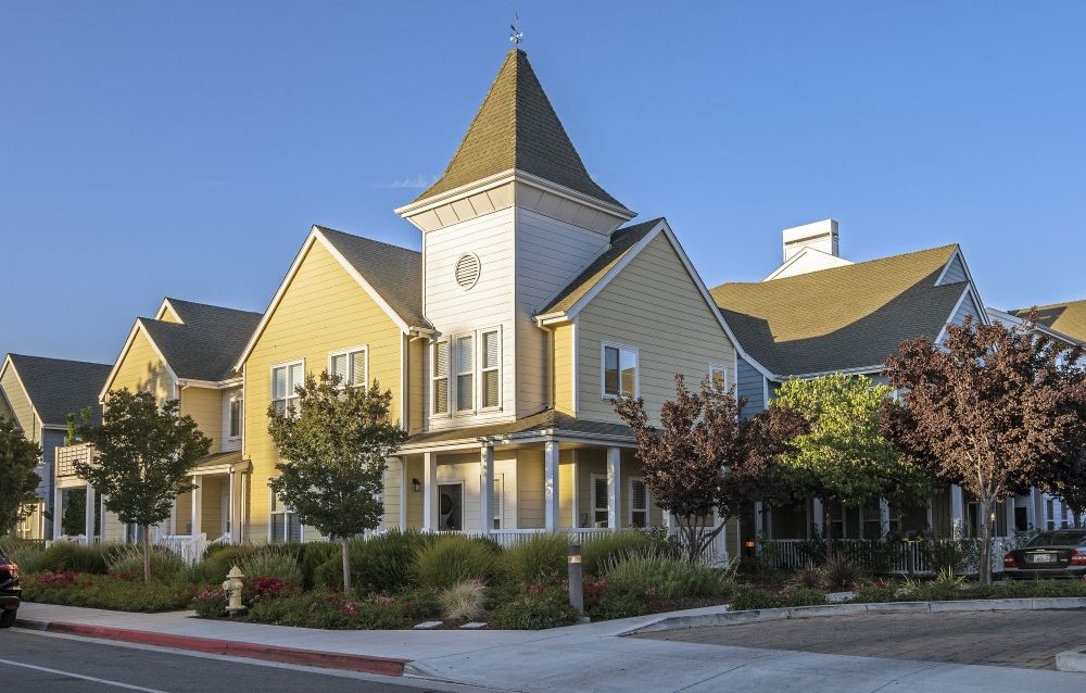 Vineyards Apartments, Gilroy (see pics & AVAIL)