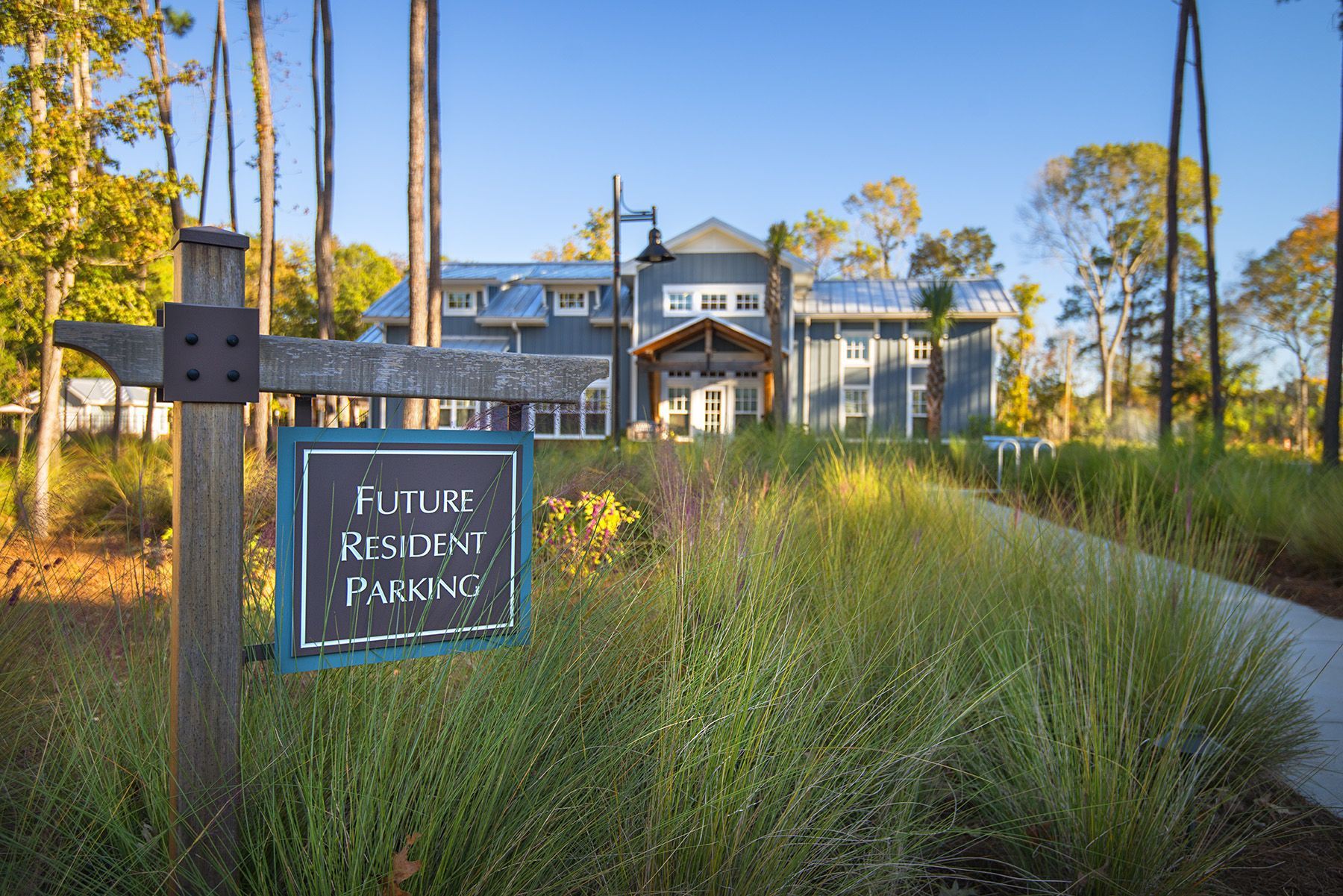 Bees Ferry, Charleston (see pics & AVAIL)