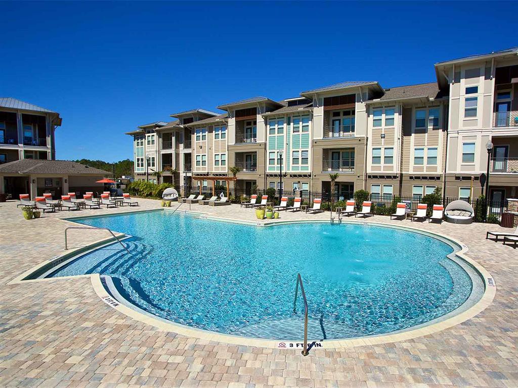 Sorrel Luxury Apartments, Jacksonville (see pics & AVAIL)