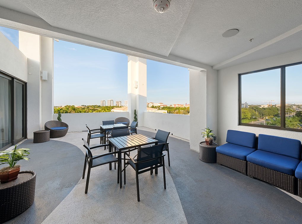 8800 Doral Luxury Apartments, Doral (see pics & AVAIL)