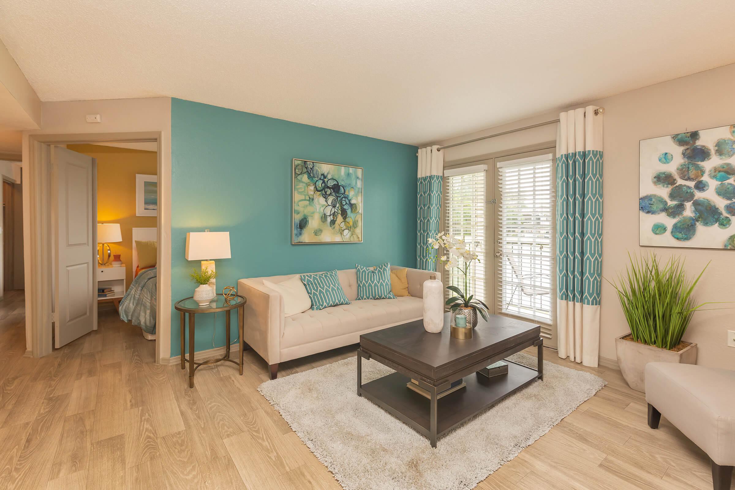 1020 at Winter Springs, Winter Springs (see pics & AVAIL)
