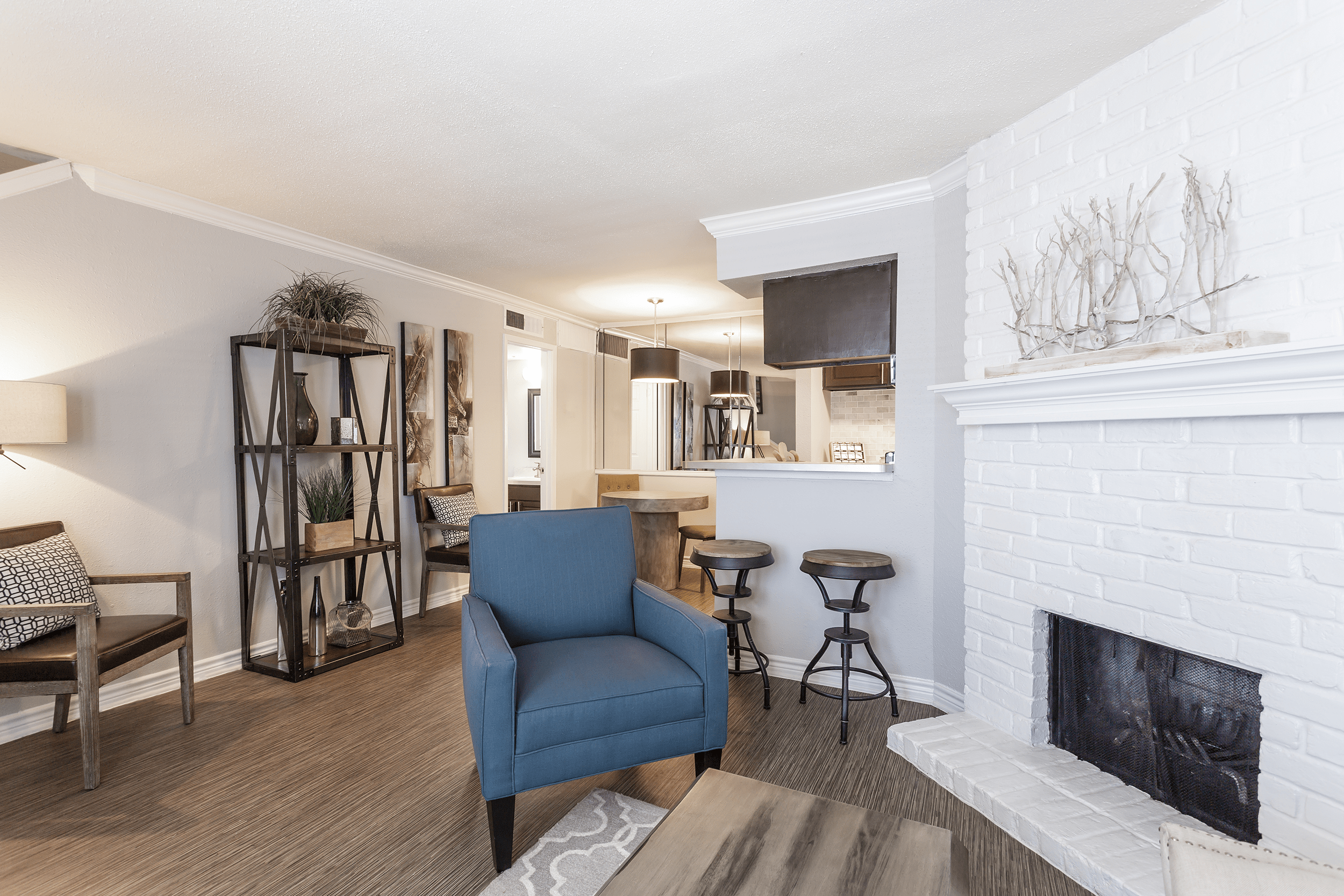 The Edison, Houston (see reviews, pics & AVAIL)