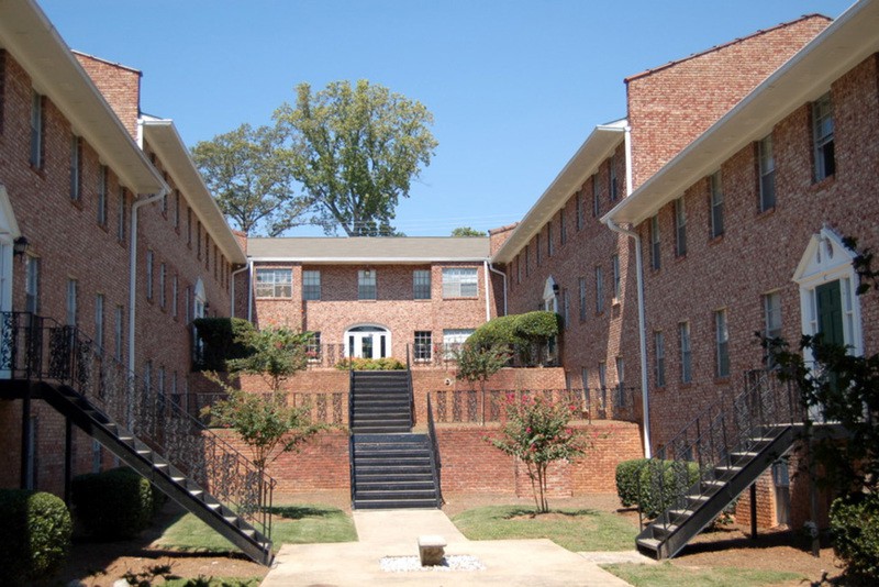 Windsor Hall, Atlanta (see reviews, pics & AVAIL)