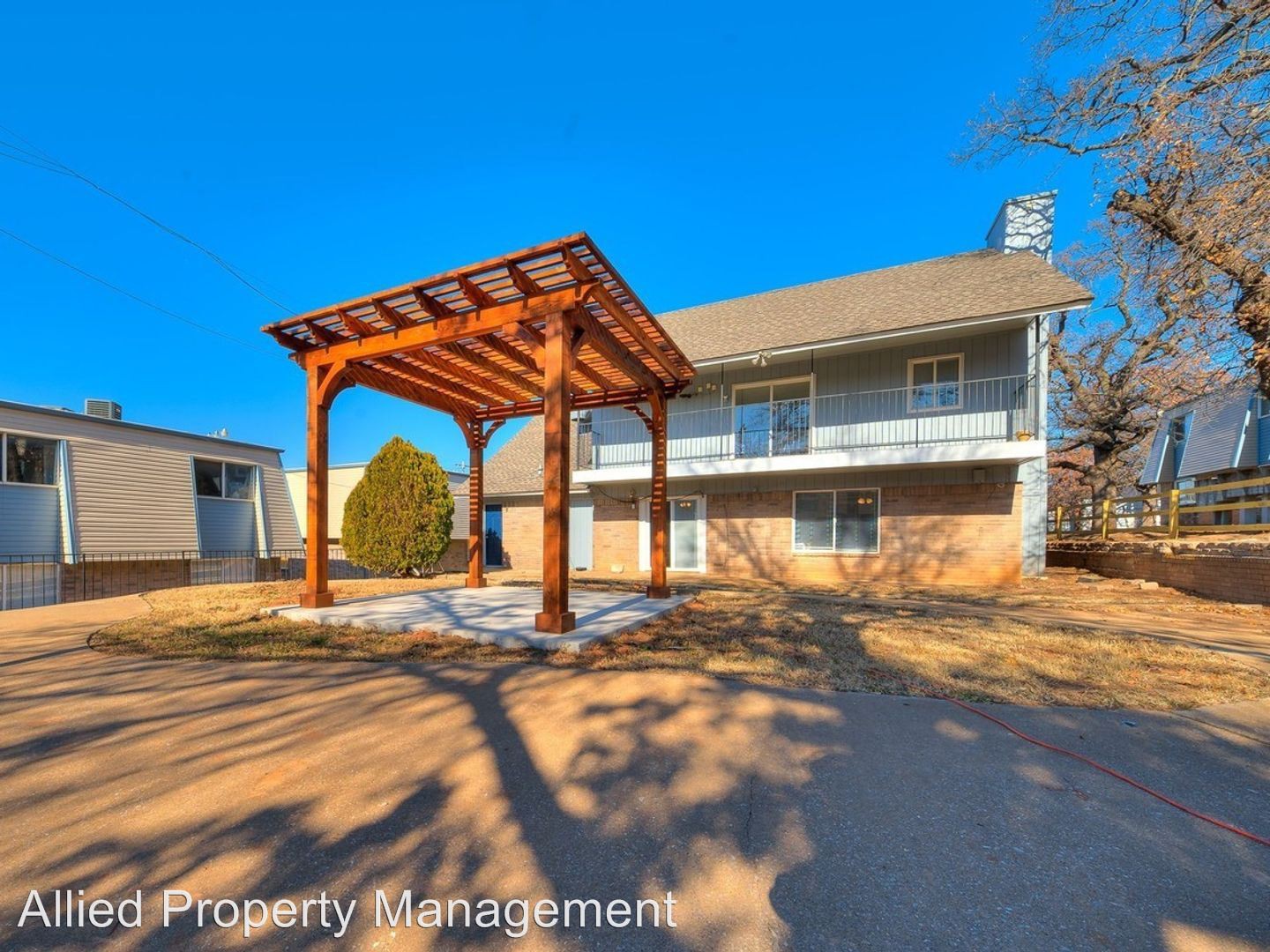 MacArthur Apartments, Oklahoma City (see pics & AVAIL)