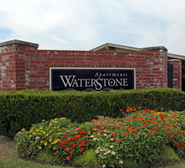 Waterstone's, Tulsa (see photos and availability)