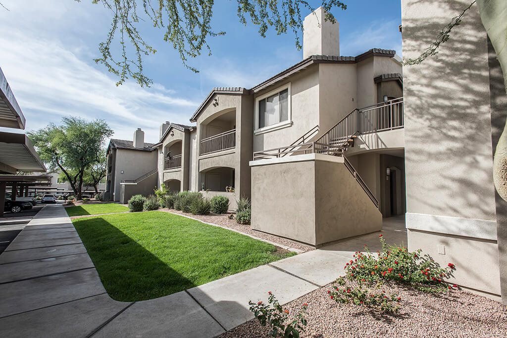 Kota North Scottsdale, Scottsdale (see reviews, pics & AVAIL)