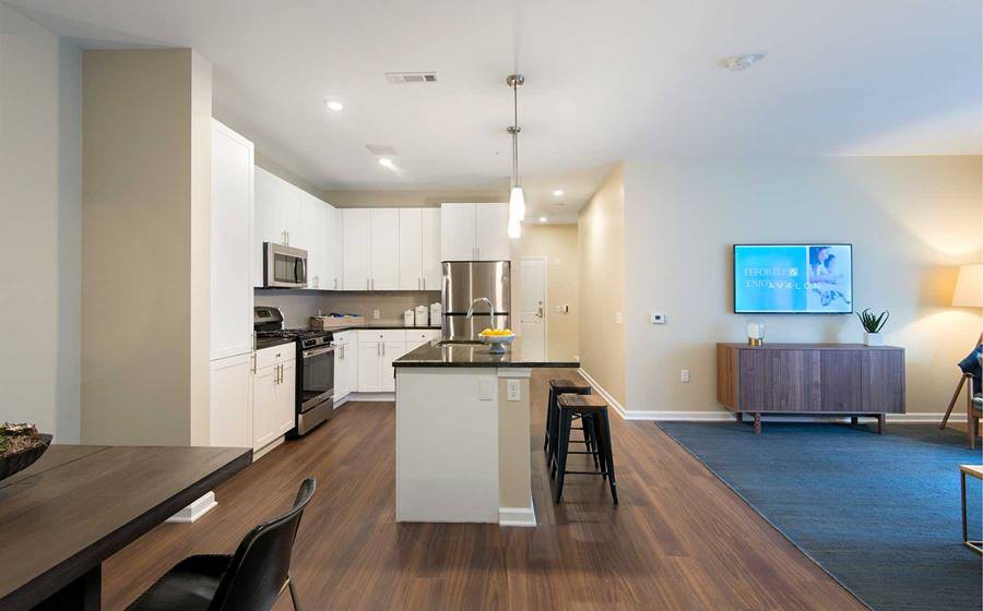 Avalon Somers, Baldwin Place (see pics & AVAIL)