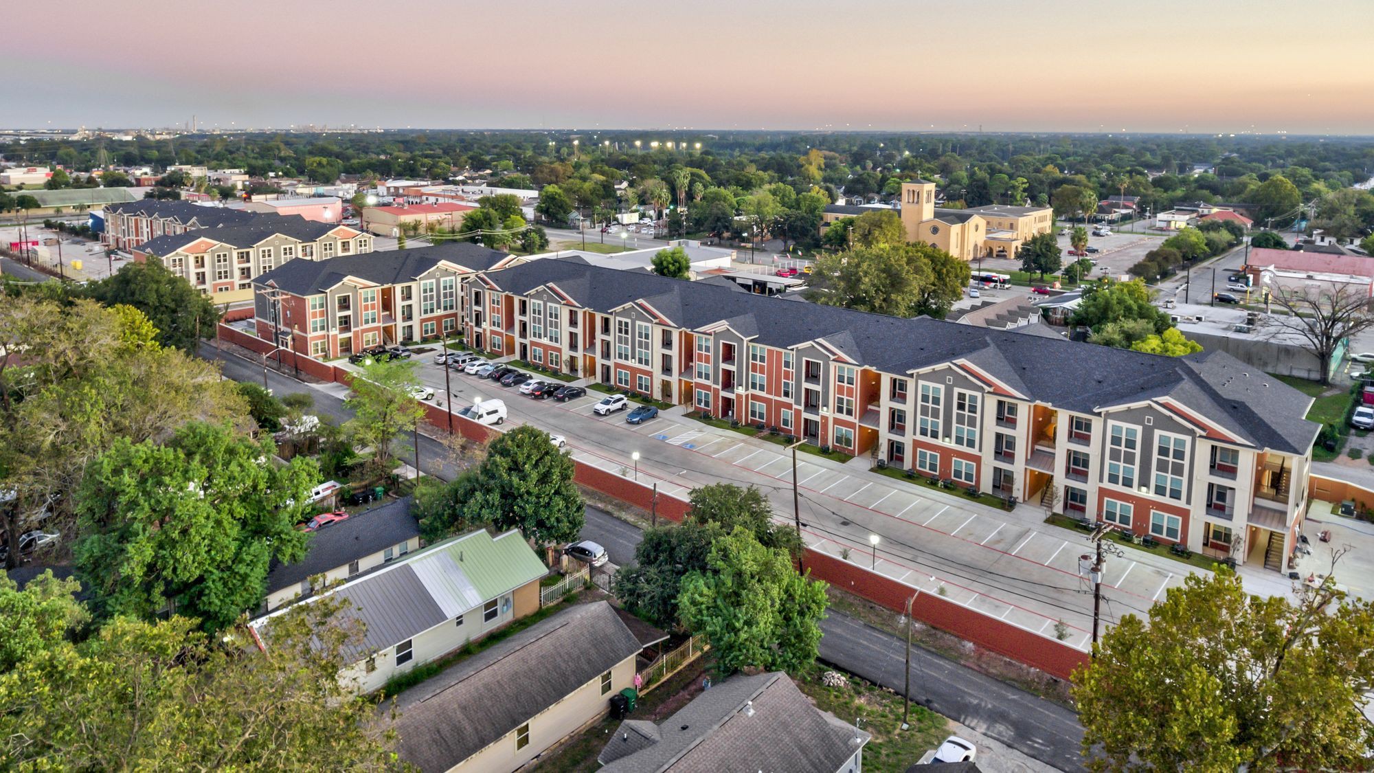 Magnolia Park Apartments, Houston (see pics & AVAIL)