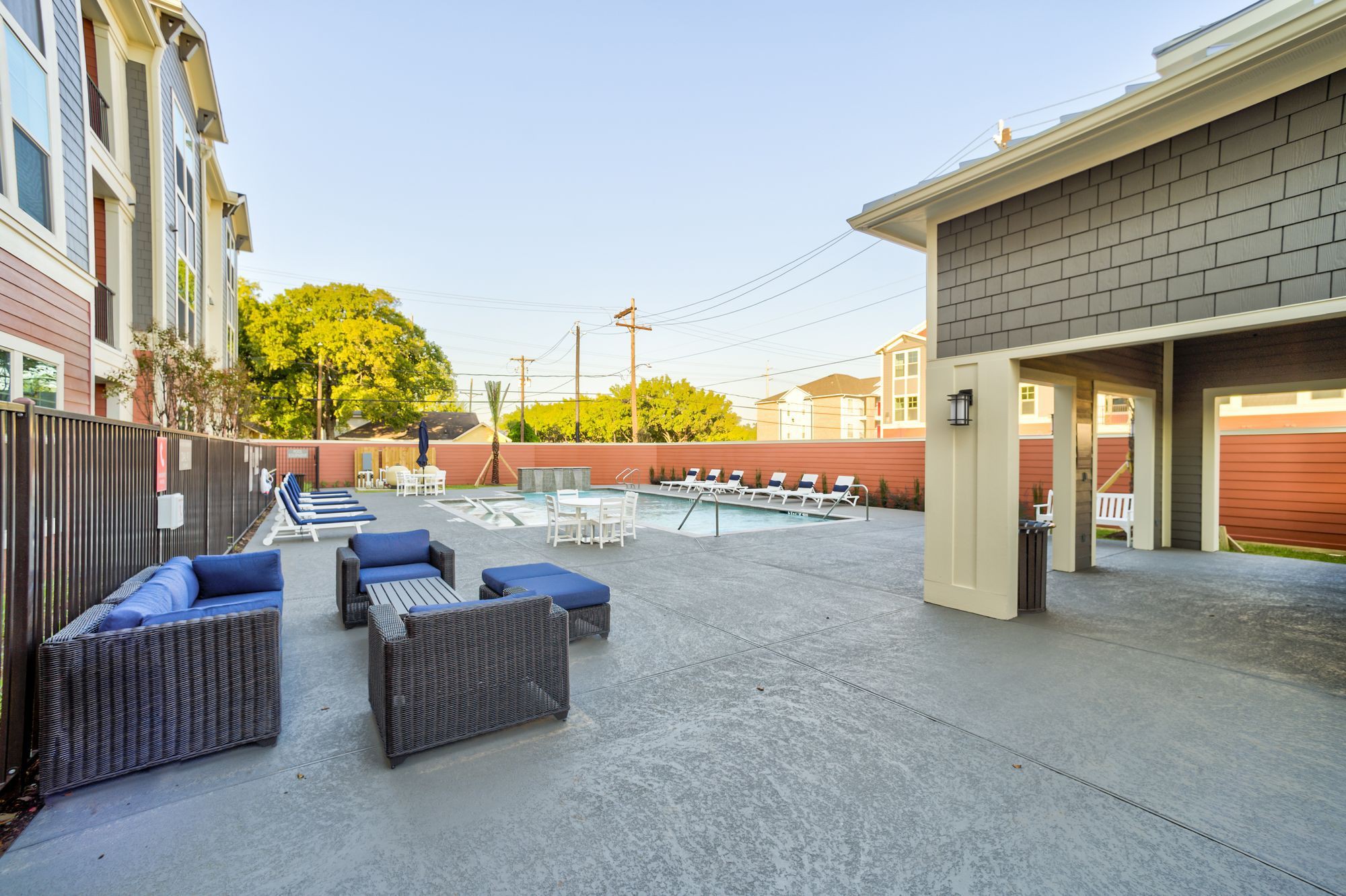 Magnolia Park Apartments, Houston (see pics & AVAIL)