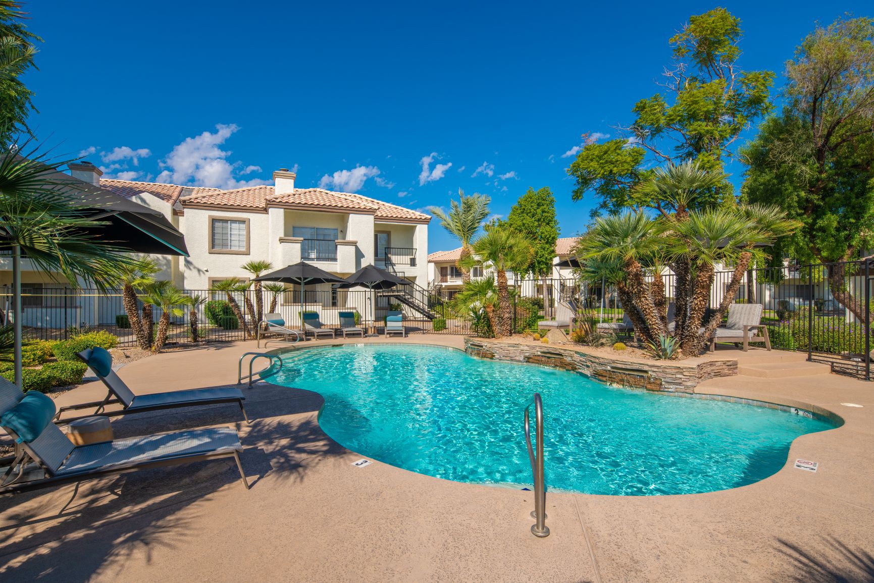 Sedona Ridge, Phoenix (see pics & AVAIL)