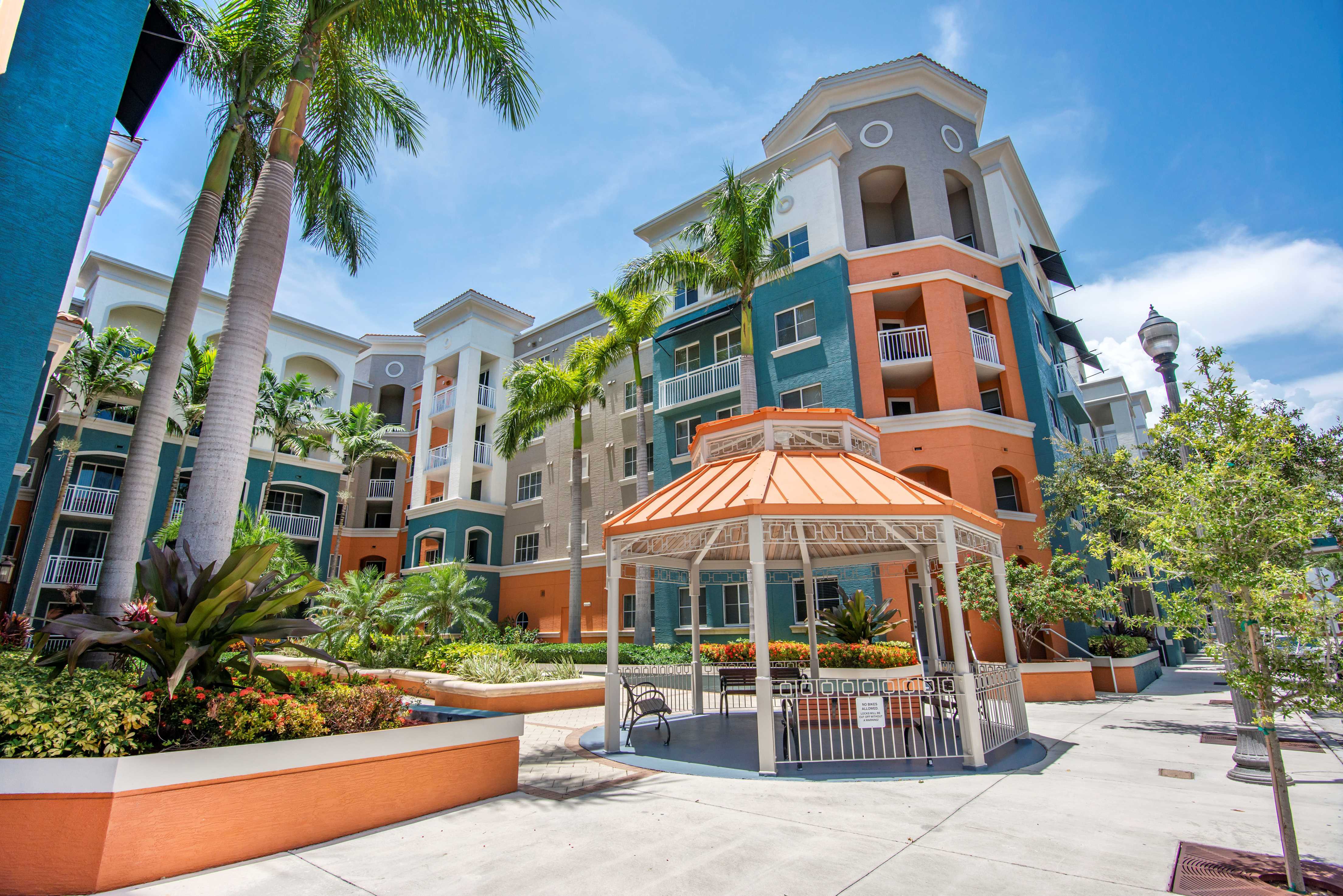 University of Miami OffCampus Apartments College Rentals