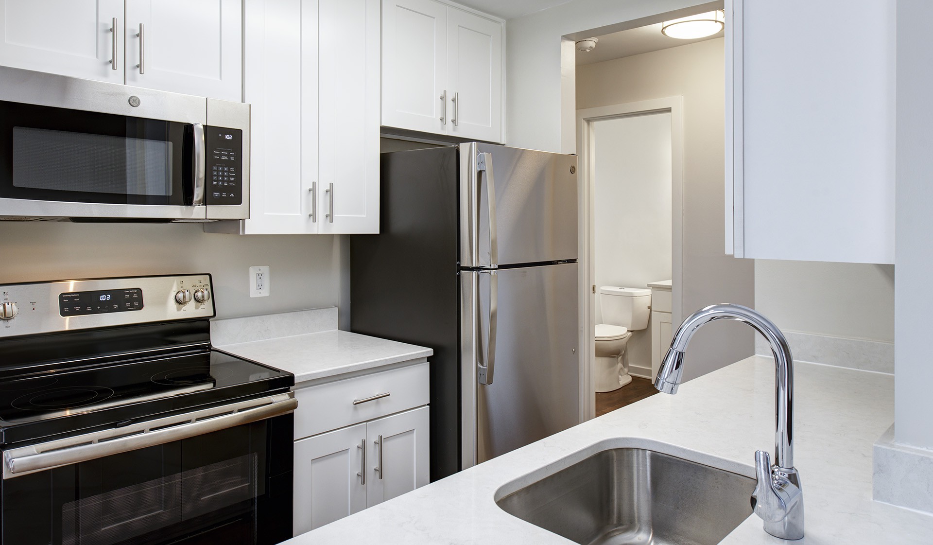 Hunt Club Apartments, Gaithersburg (see pics & AVAIL)