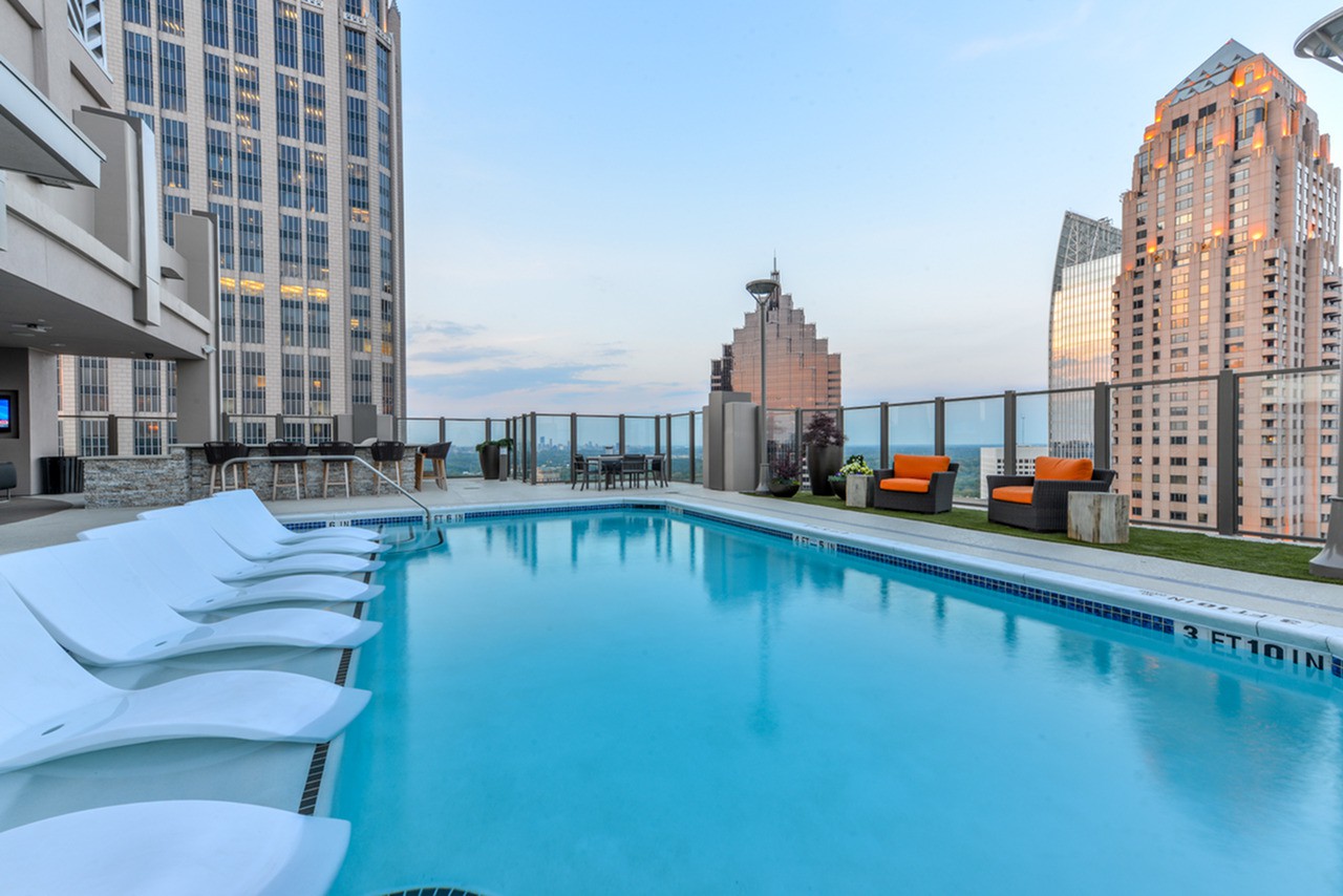 Atlantic House, Atlanta (see pics & AVAIL)