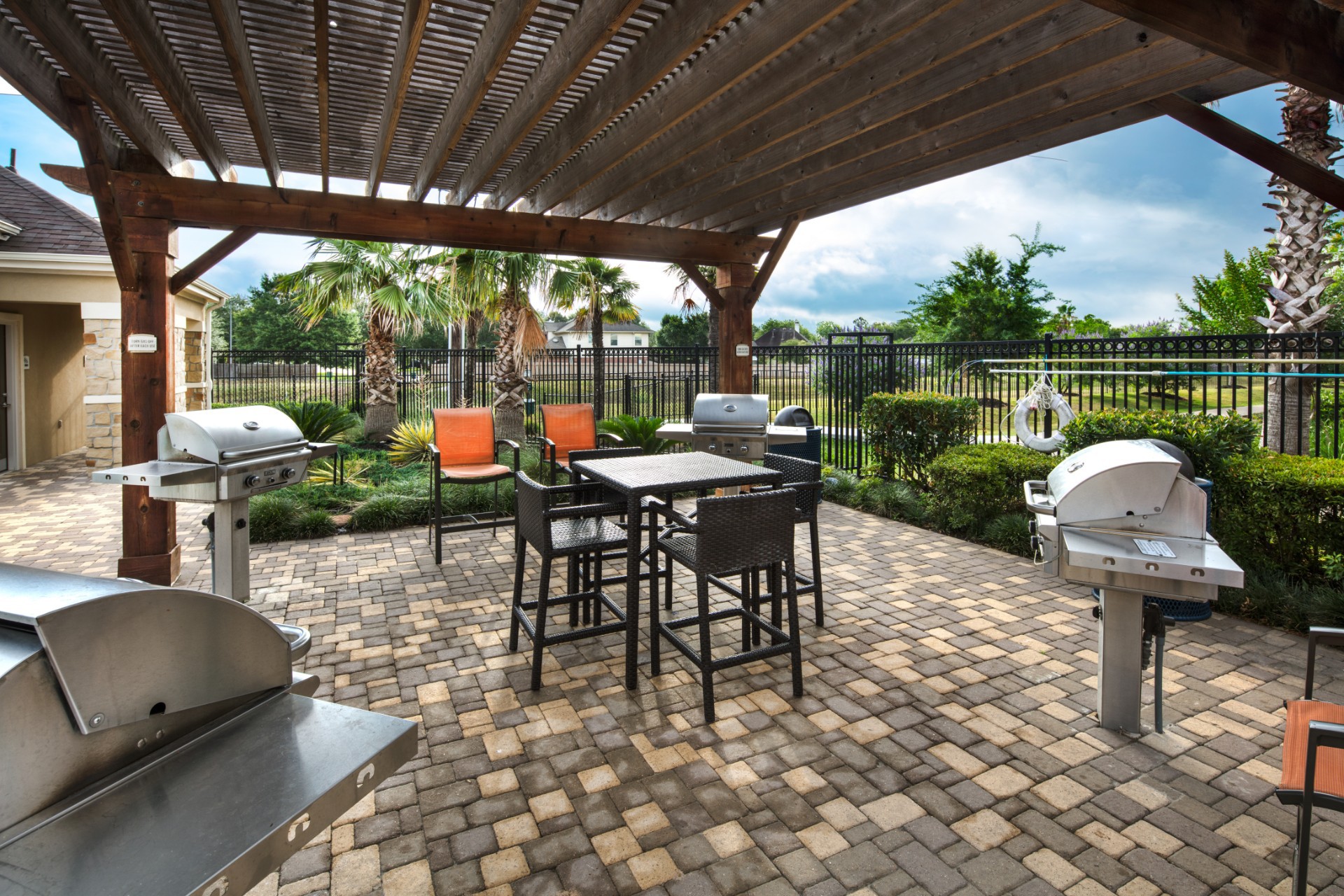 Alleys in Cypress, Cypress (see photos and OFFER)