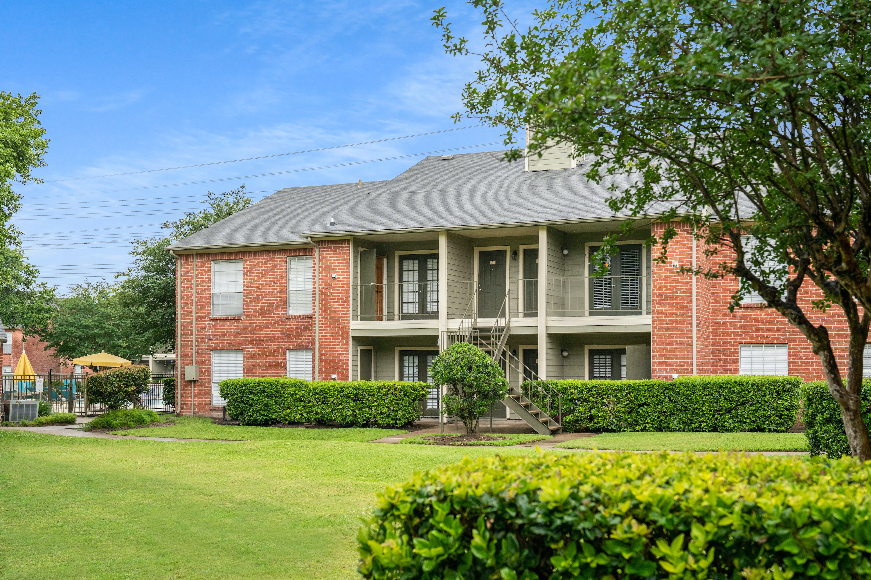 Morningside Green, Houston (see pics & AVAIL)