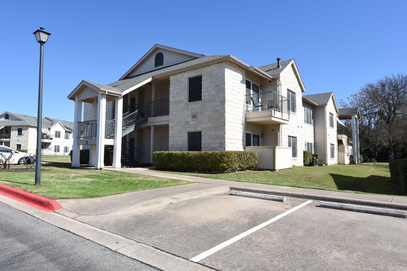 Lodge at Merrilltown Senior Community, Austin (see pics & AVAIL)