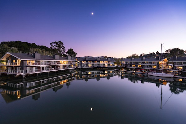 The Cove at Tiburon, Tiburon (see pics & AVAIL)