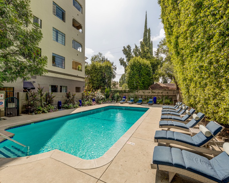Hermoyne Apartments, Los Angeles (see pics & AVAIL)