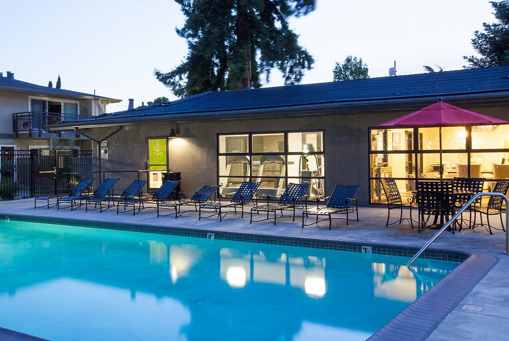 Magnolia Square Apartments, Sunnyvale (see reviews, photos and availability)