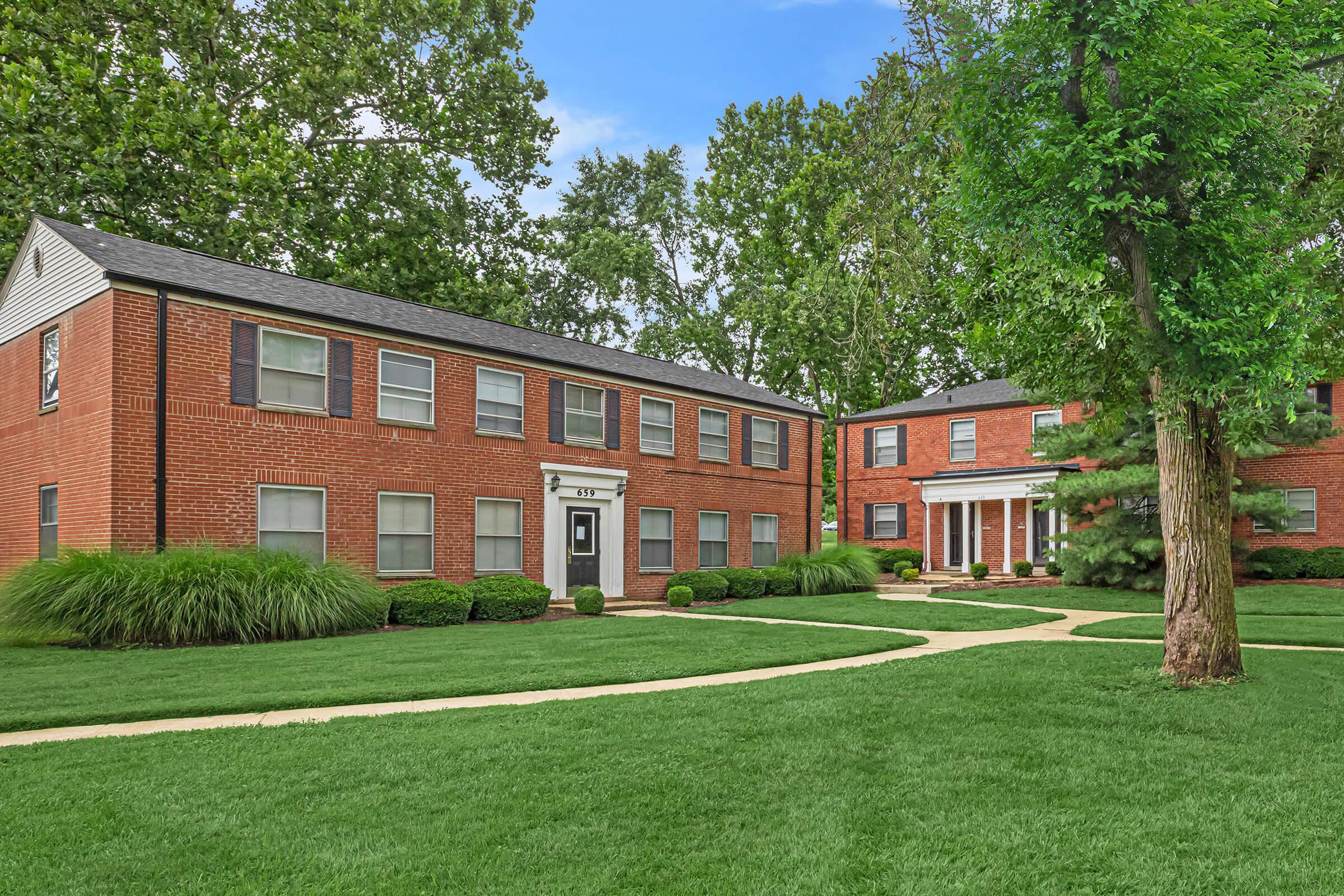 Trilogy Apartments, City University (see photo and available)