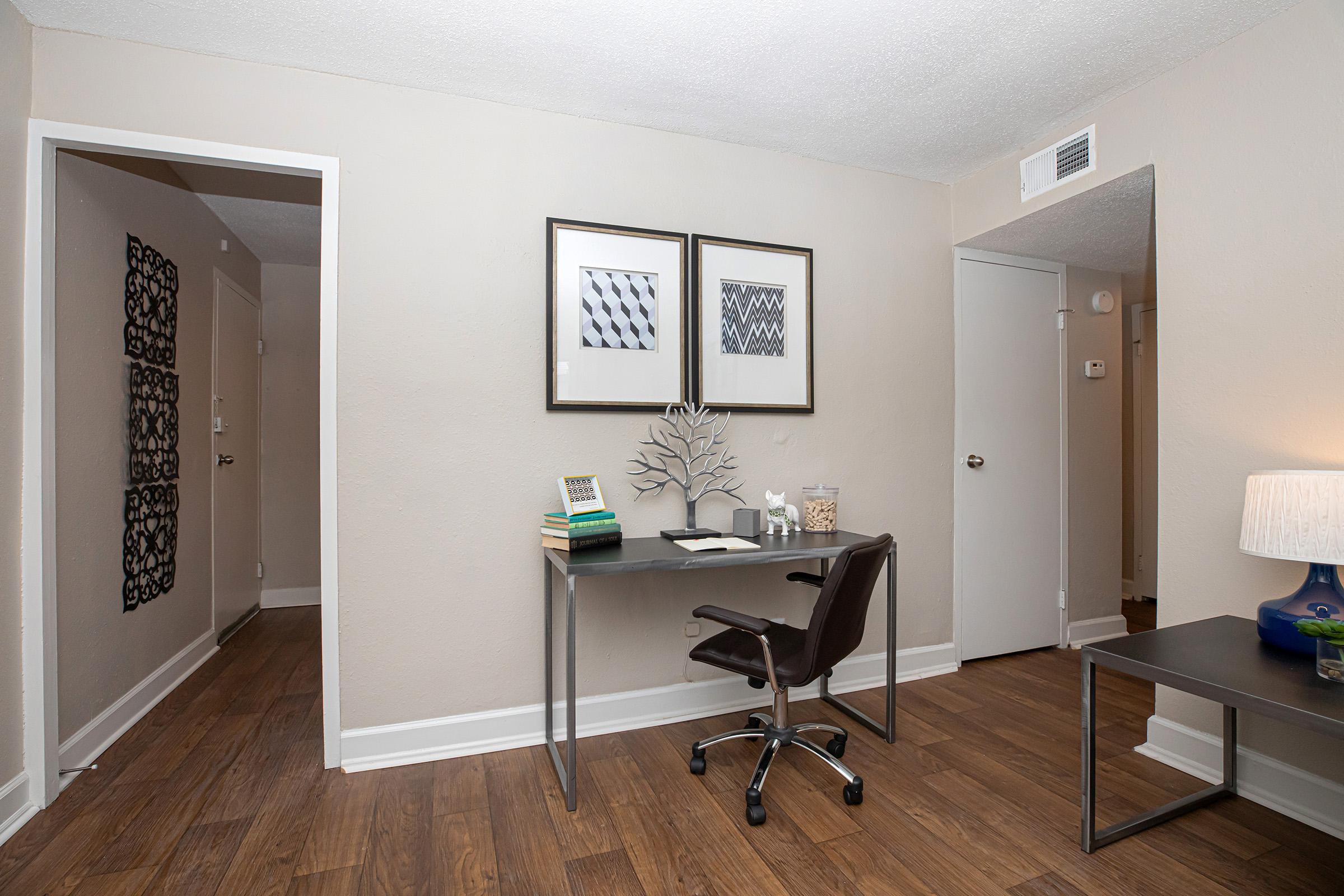 Trilogy Apartments, City University (see photo and available)