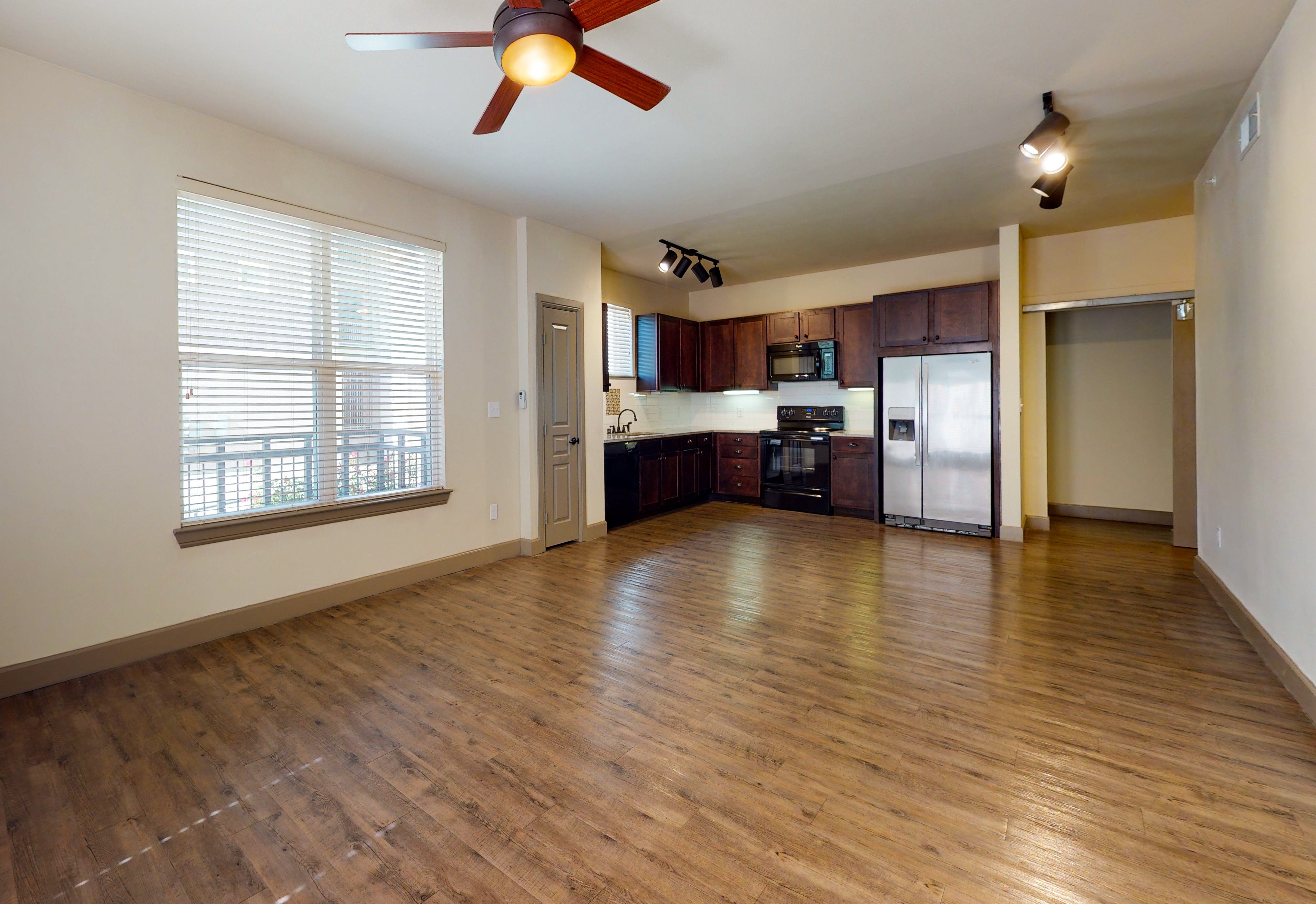 Union At Carrollton Square Apartments, Carrollton (see pics & AVAIL)