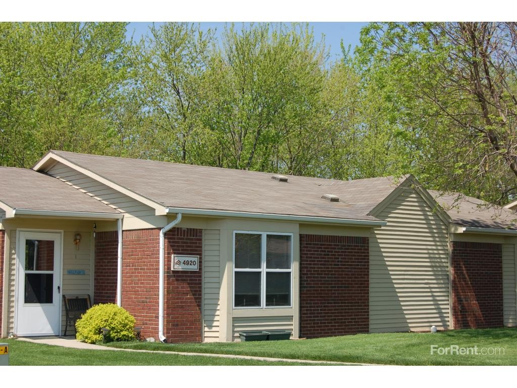 Emerson Village Apartments 5140 Emerson Village Pl, Indianapolis, IN