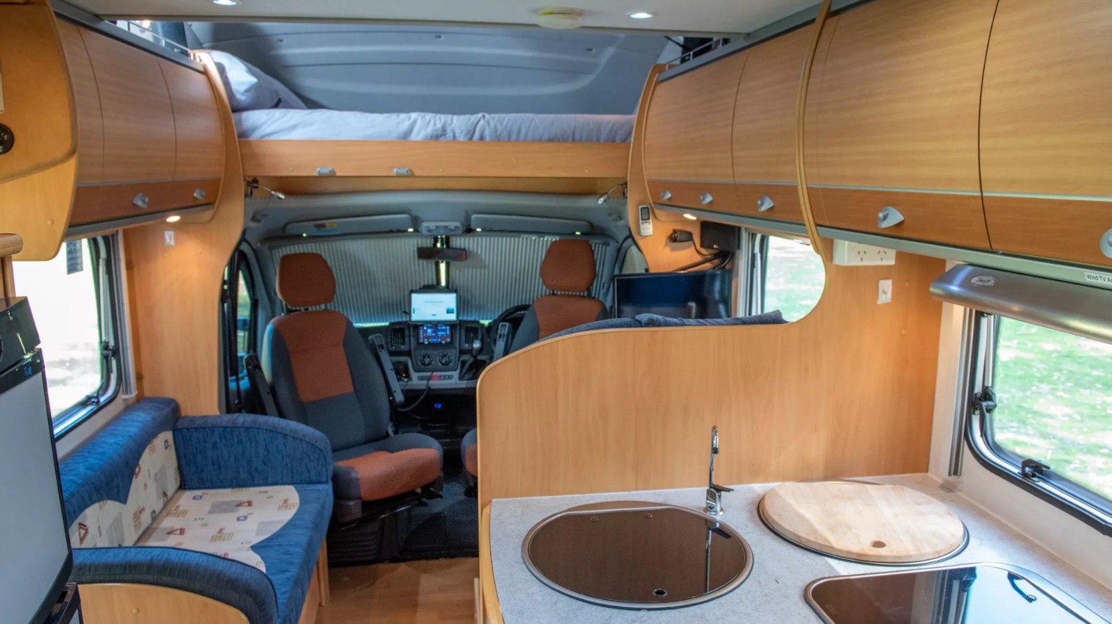 Motorhome for Hire in Doubleview WA from 220.0 “KC'S Avan“ Camplify