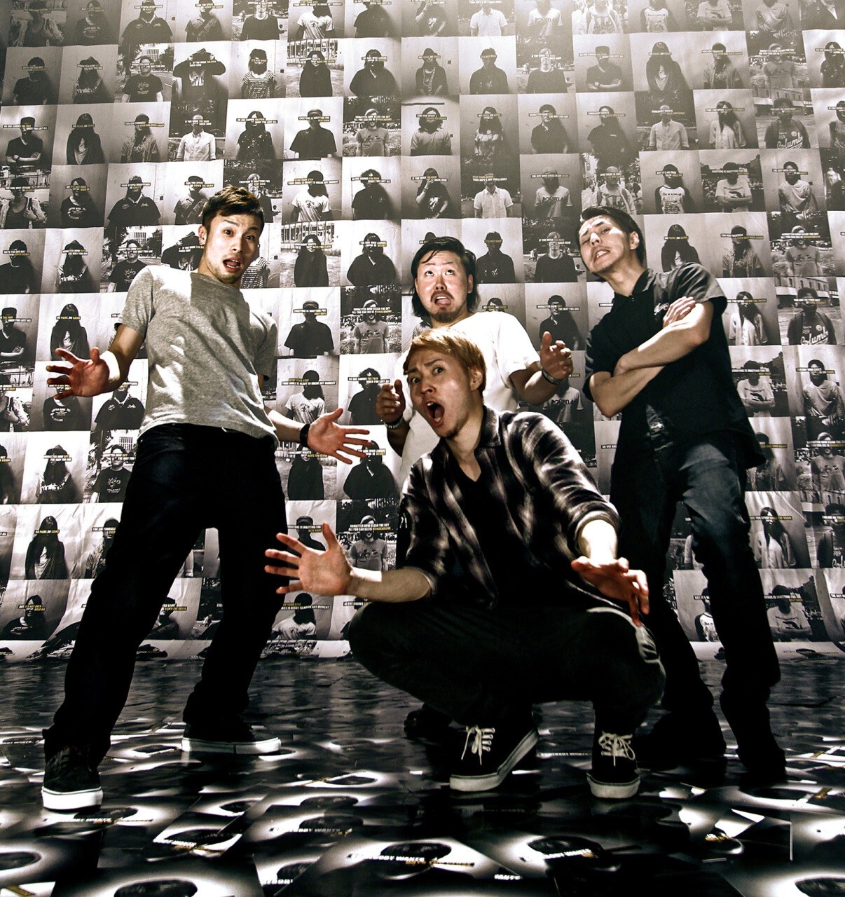 iFLYER NOISEMAKER BAND