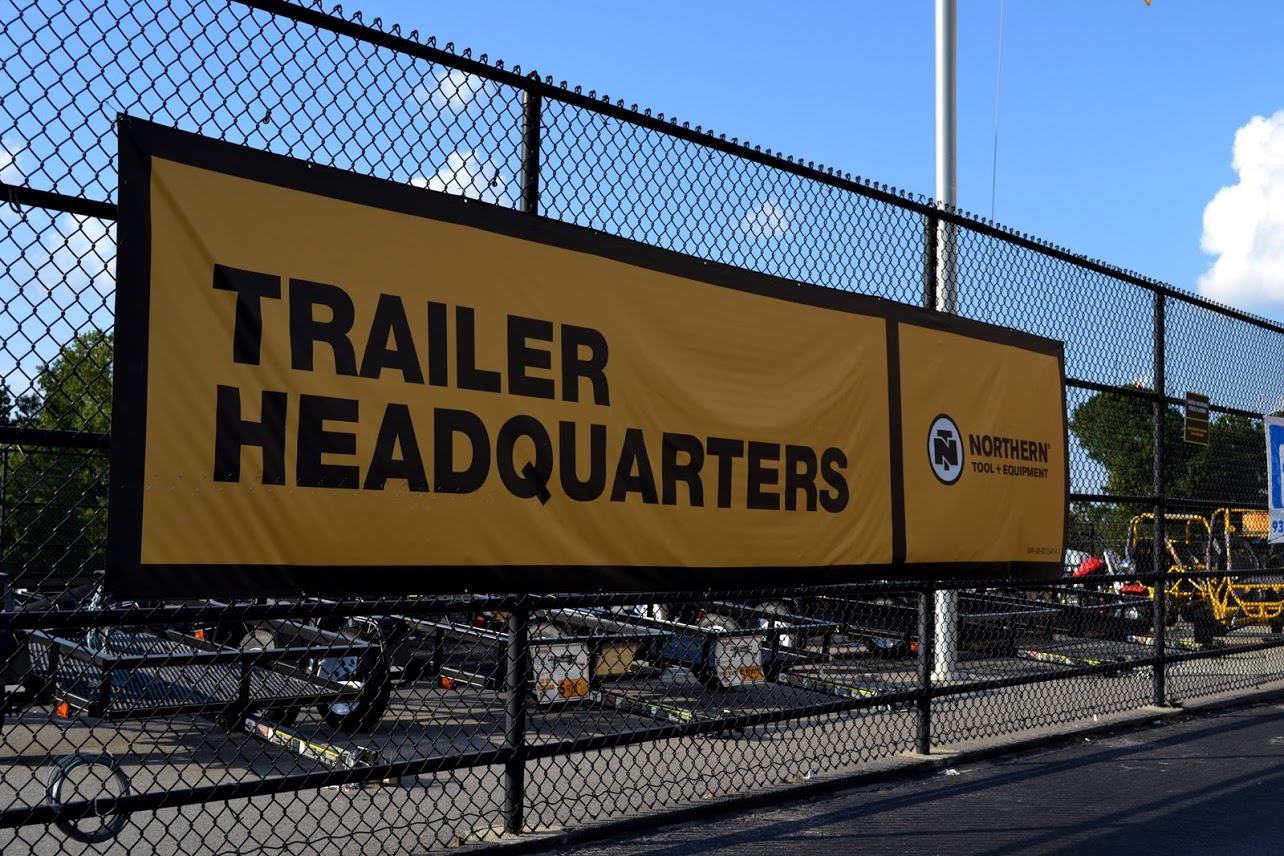 The Top 5 Materials for Outdoor Custom Signs