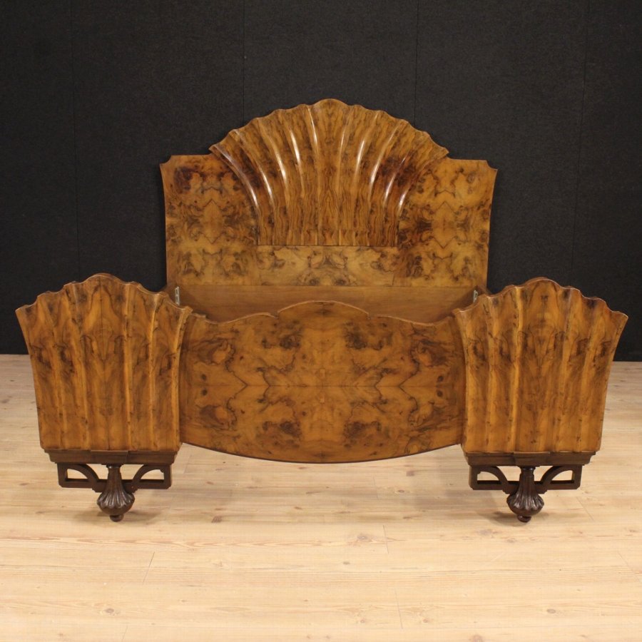 Antique Italian bed in burl walnut in Art Deco style ANTIQUES.CO.UK