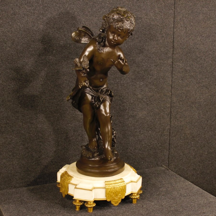 Antique French bronze sculpture depicting Le message by Auguste Moreau