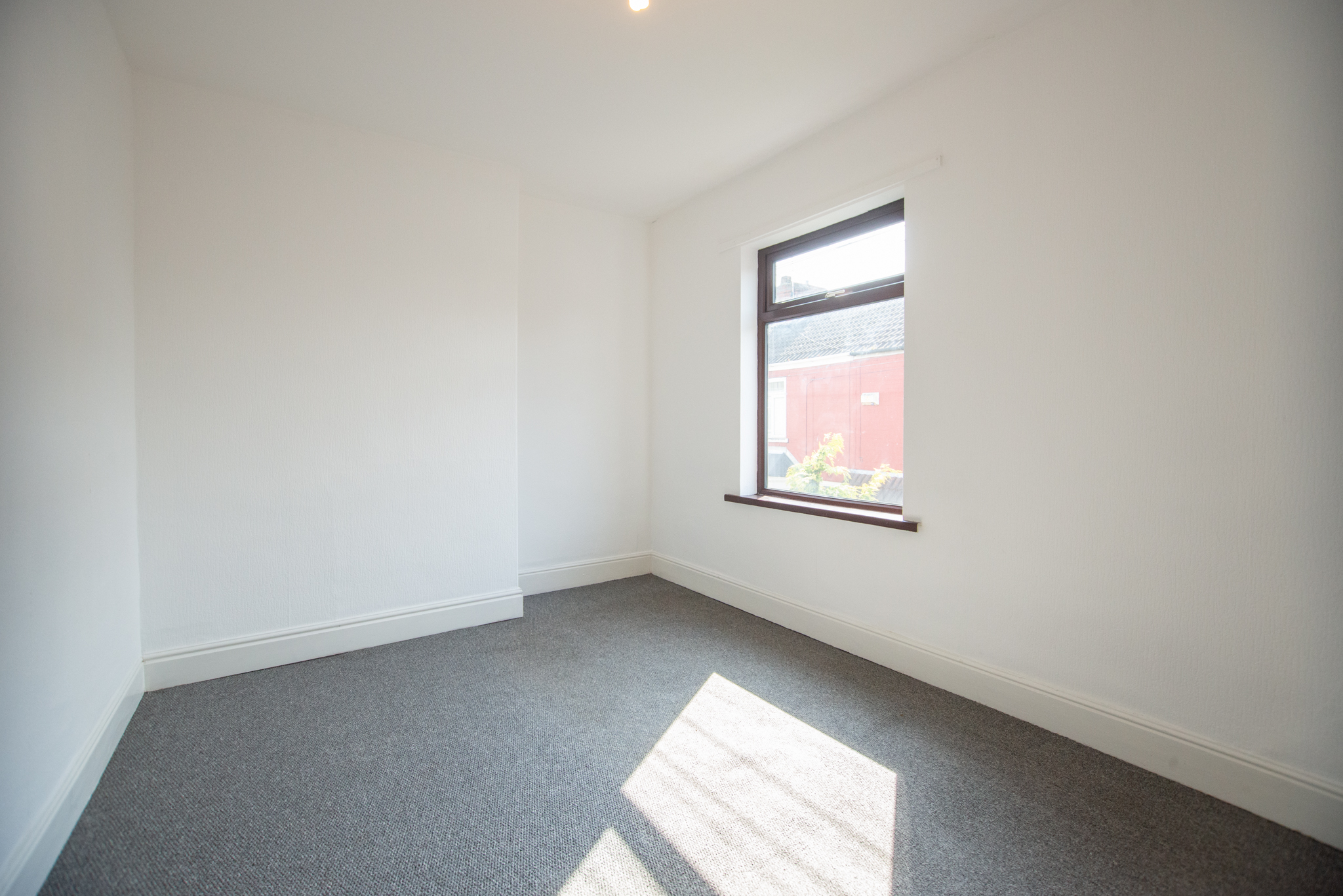 1 Laburnum Grove, Lorraine Street, Hull HU8 8ES Ultralets