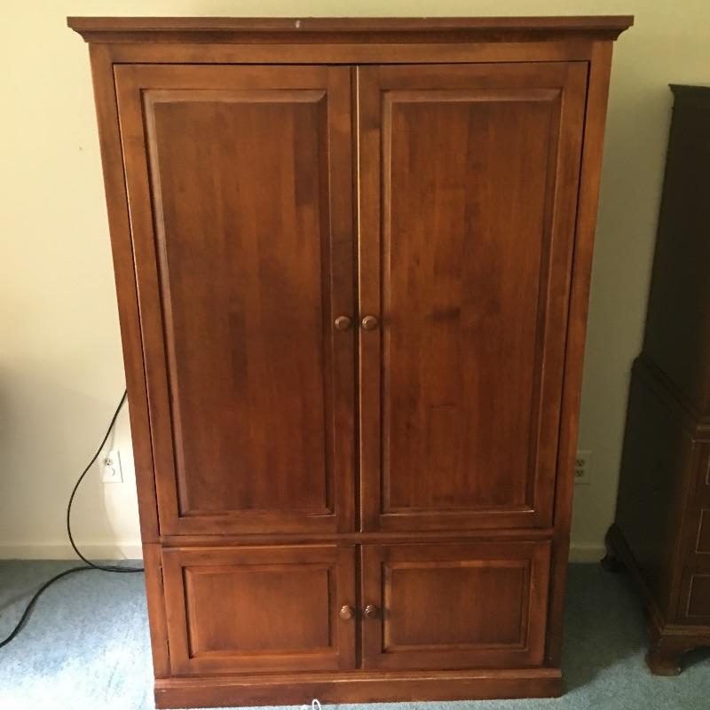 Lot 79 Ethan Allen Entertainment Armoire