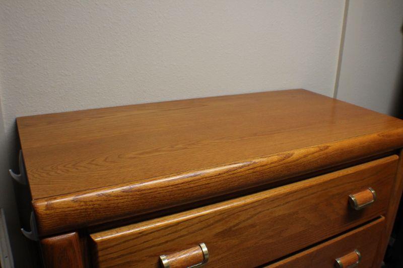 Lot 262 Vintage Broyhill™ Tall Dresser