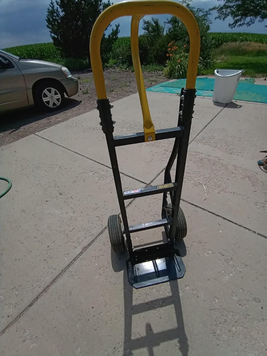 LOT 157 HARPER HAND TRUCK (G)