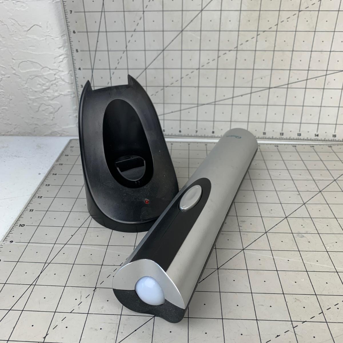 184 Oster Cordless Electric Silver Tone Wine Bottle Opener