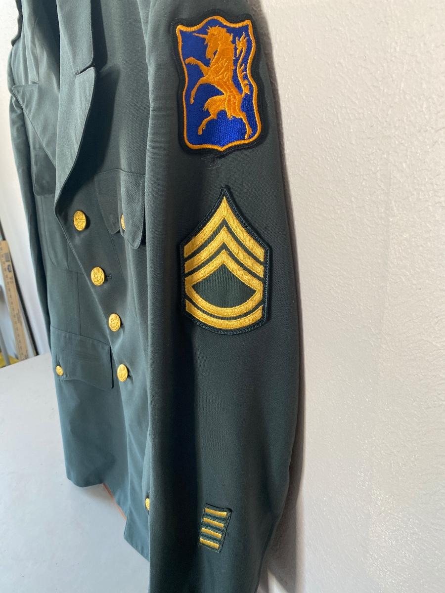 Vietnam era, army dress jacket