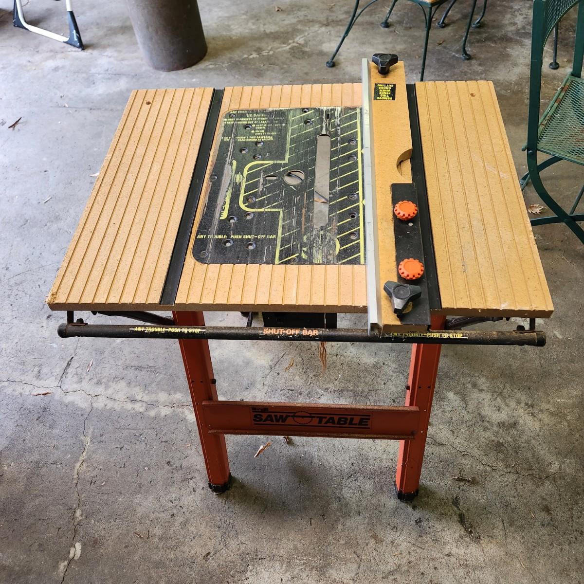 Hirsh Folding Saw Table With Power