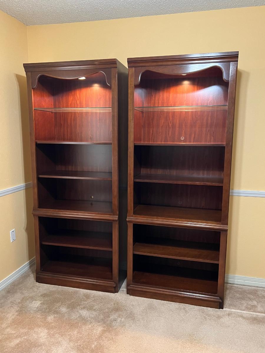 THOMASVILLE Pair (2) Lighted Solid Wood Bookcases