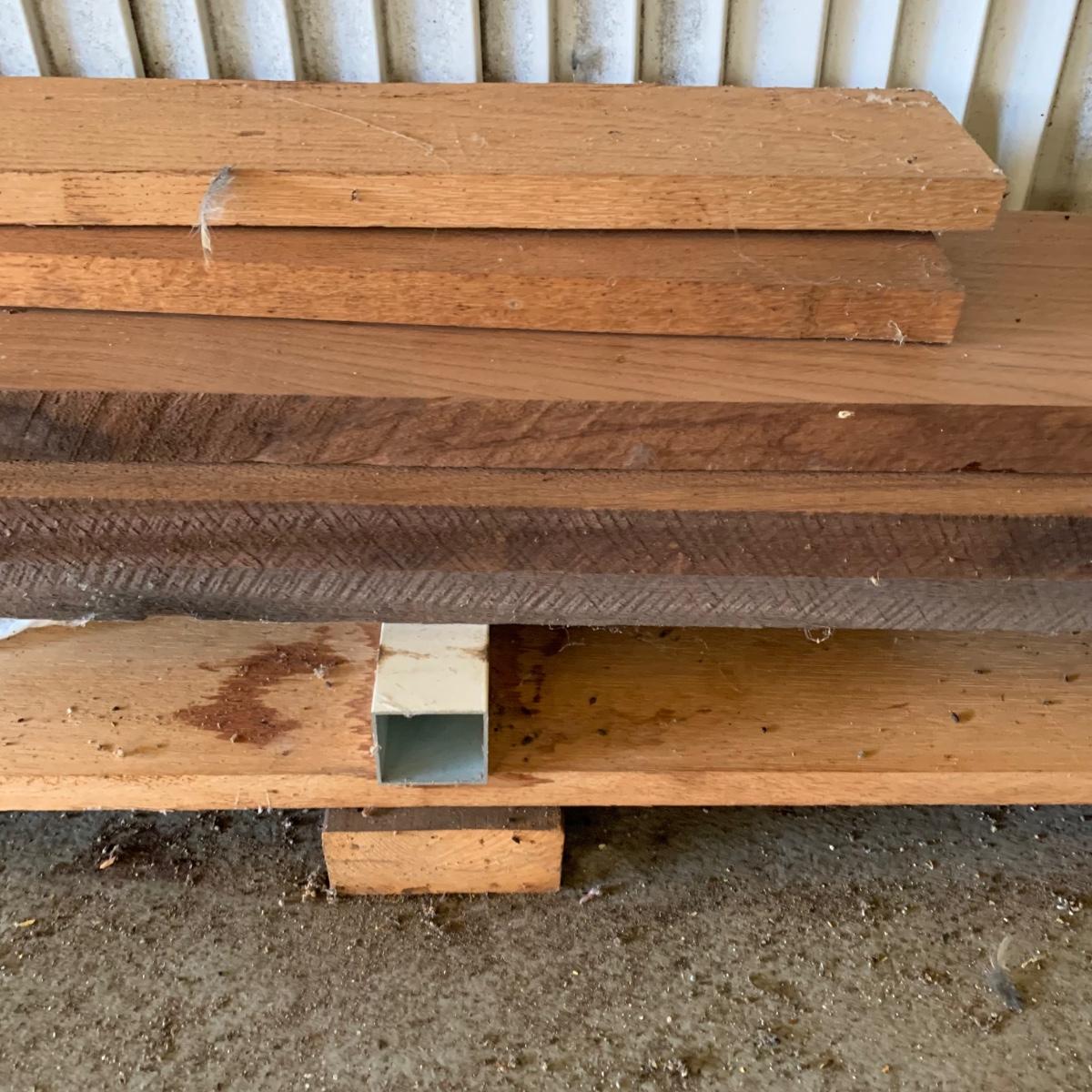 LOT 137R Assorted Harwood Boards (various widths & lengths