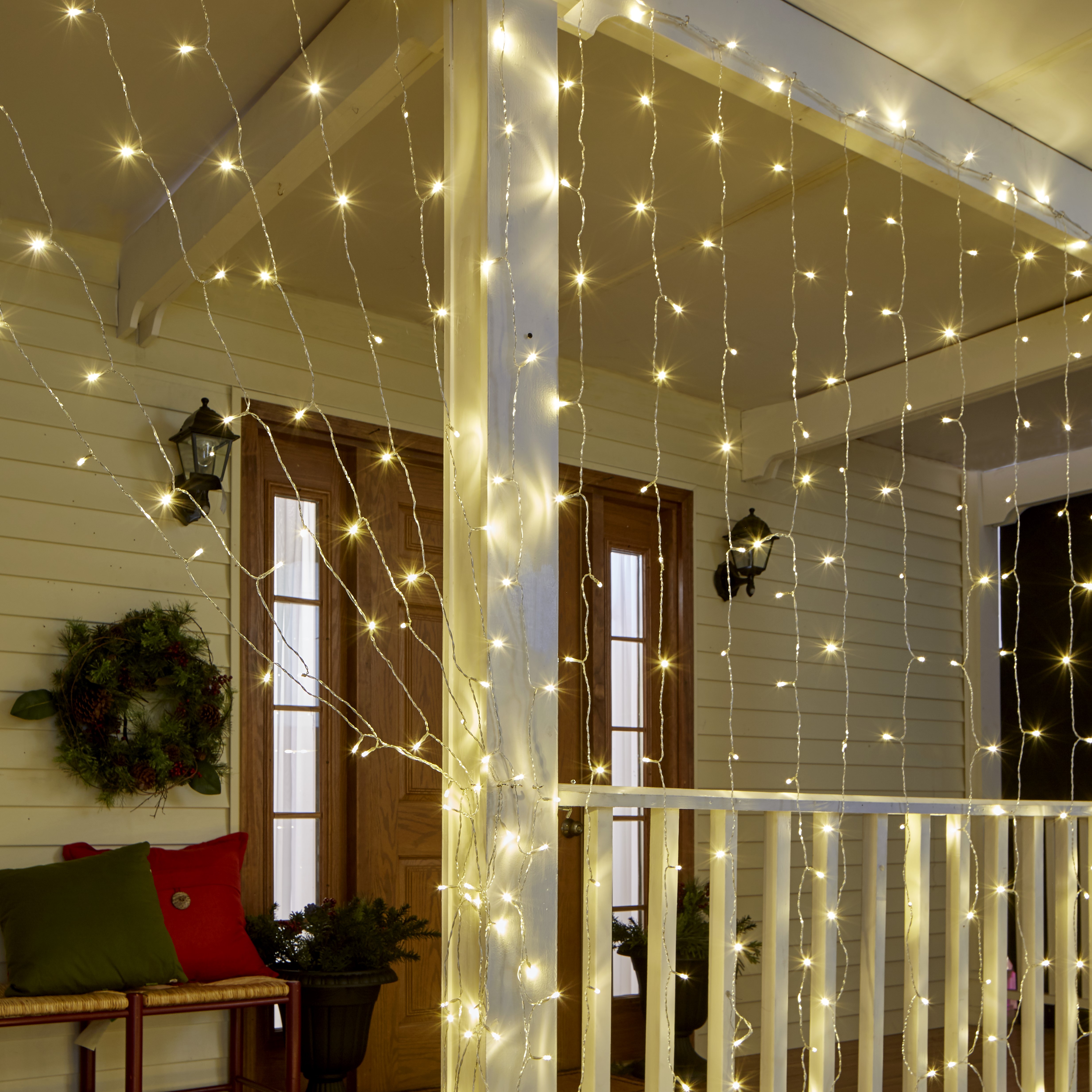 LED Hanging Icicle Curtain Lights for Outdoor Decorating 10 Feet