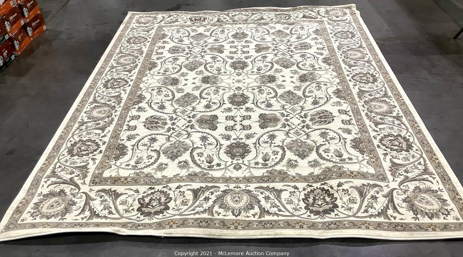 McLemore Auction Company Auction Liquidation of Rugs From Major