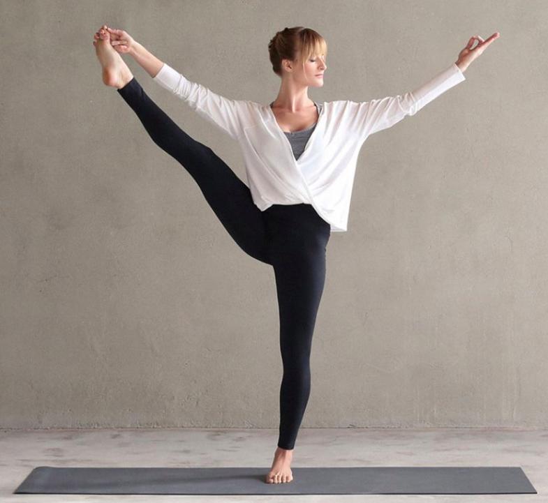 Manduka Warehouse Sale, Los Angeles, June 2016