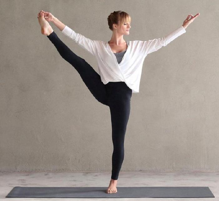 Manduka Warehouse Sale, Los Angeles, June 2016