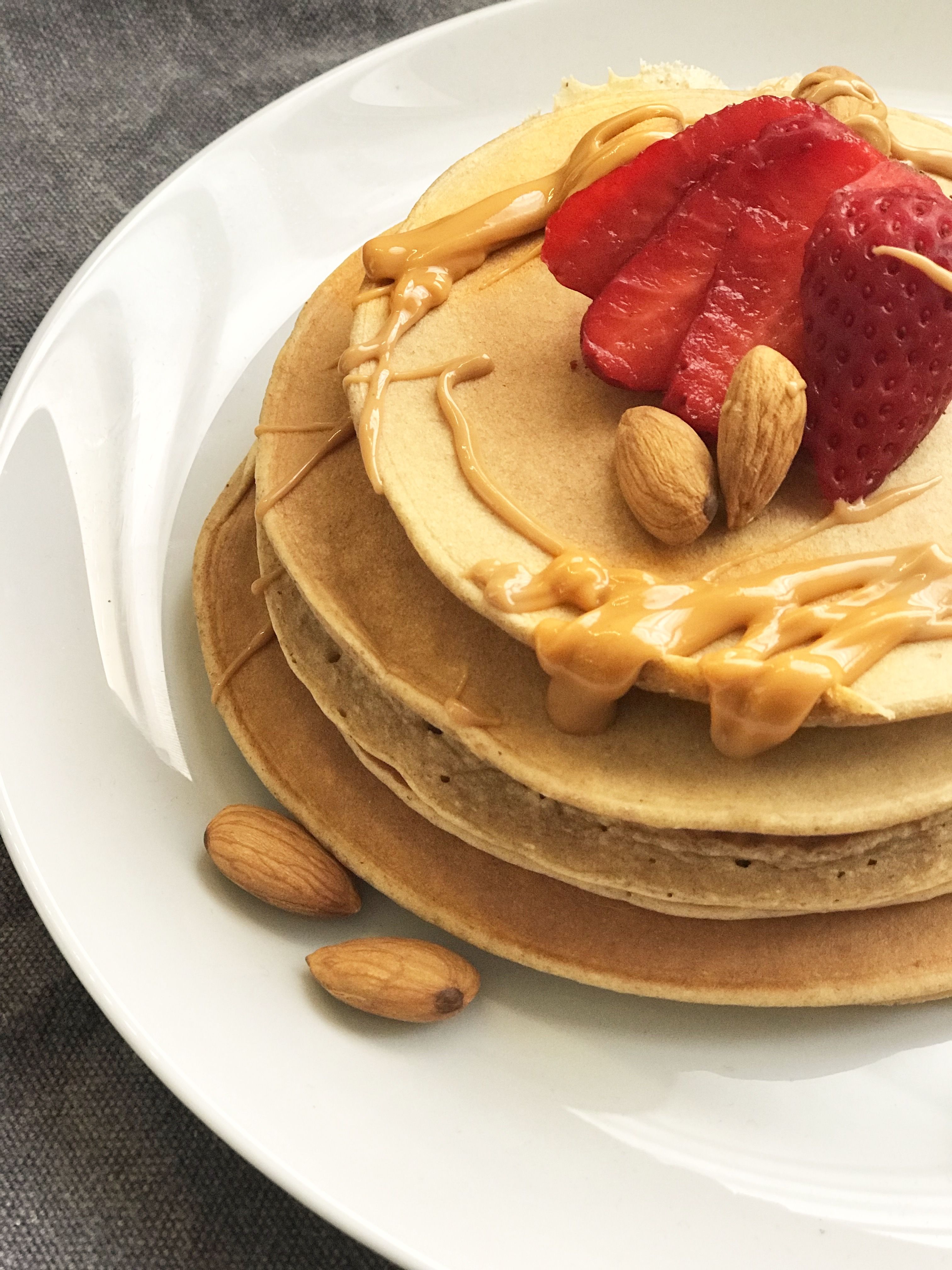 Pancakes de Mantequilla de maní Veggies al poder