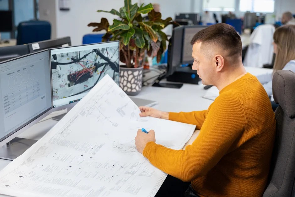 Team Leader Production Engineering Main Harness Team LEONI Behind