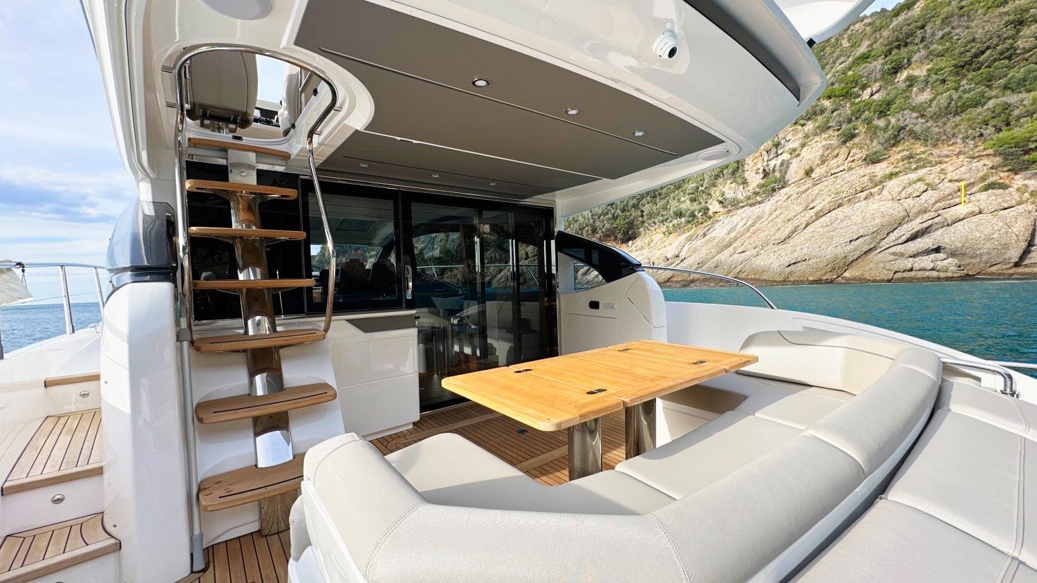 Princess S62 Yachts for Sale Used Princess S62 Yacht Price