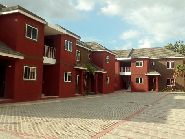 Apartment For Rent 21 EDINBURGH AVENUE, Kingston 10 1,000 Keez